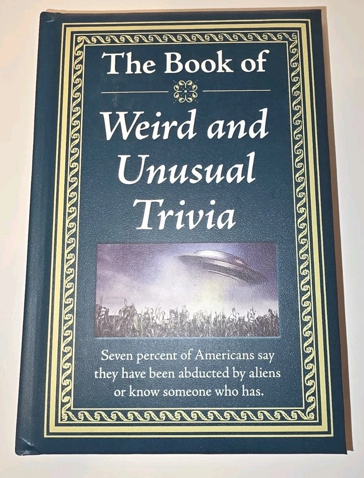 Lot of 3 Trivia Books: Weird & Unusual, Useless Info, Random Oddities, Hardcover Foto 2 de 4