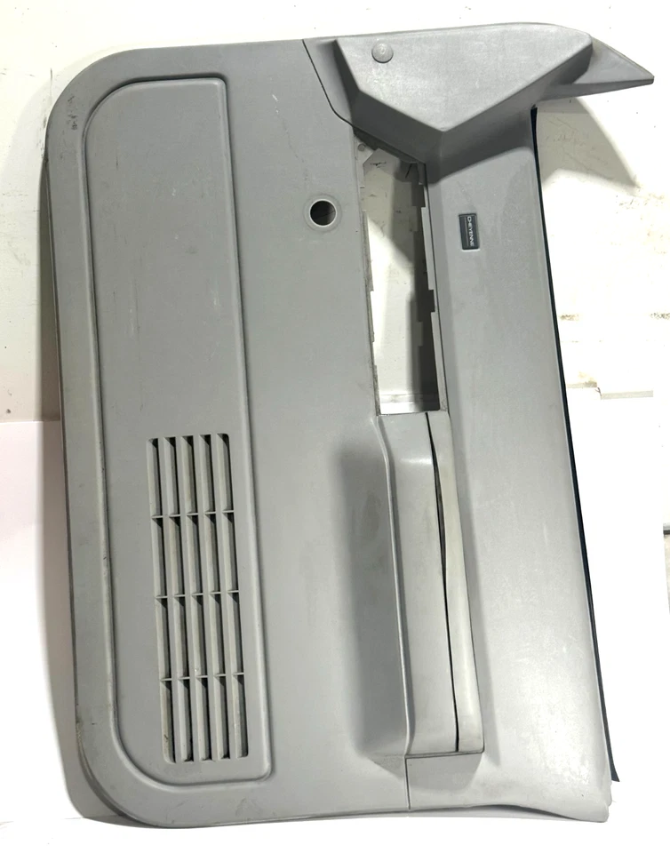 Chevy/GMC C/K 1500 1988-1994 CHEYENNE PASS PUERTA LATERAL DERECHA PANEL DE TARJETAS PIEL GRIS Foto 2 de 4