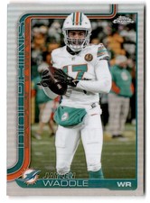 2025 Topps Chrome #186 Jaylen Waddle Refractor