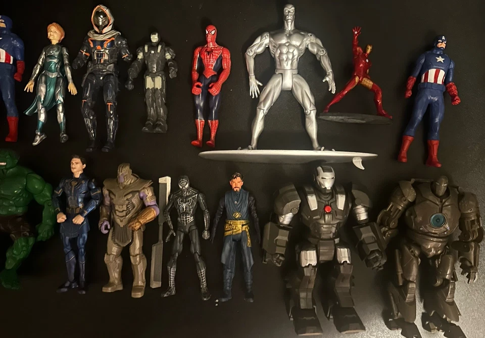 Lot of 25 Marvel Action Figure Hero Lot! Thor/Iron Man/Silver Surfer/X-Men++++ - Image 3 of 4