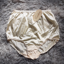 Shiny Nylon Cotillion Granny Panties Size 6 Light Yellow NWT Cotton Gusset USA
