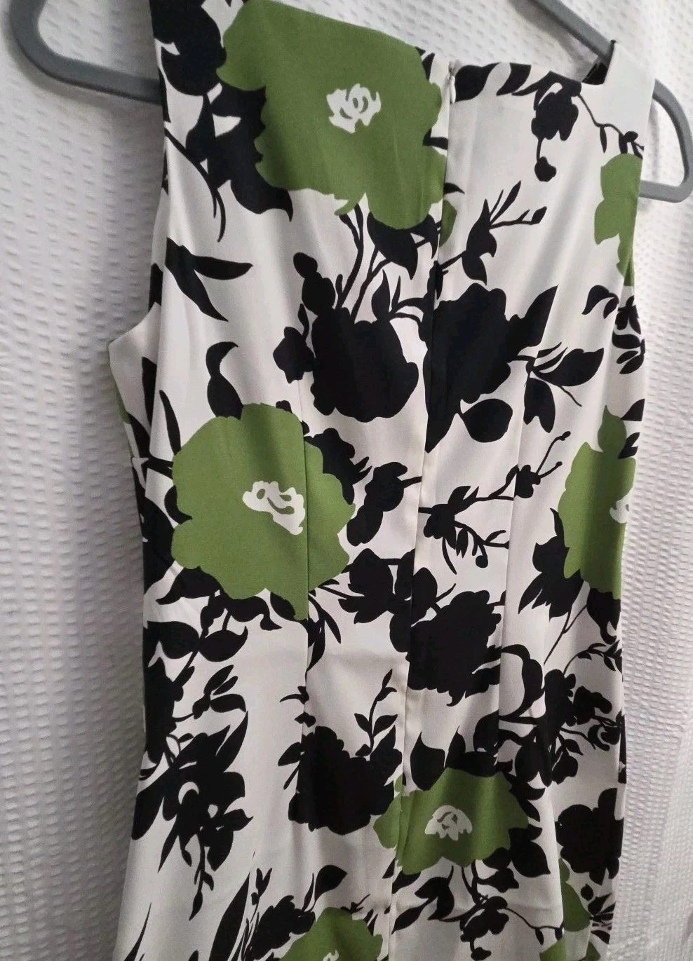 Abito tubino Alyx senza maniche stampa floreale nero bianco verde donna 8 carriere