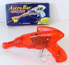 Astro Ray Gun With Spark Sound In Original Box Aoshin Japan Translucent Red
