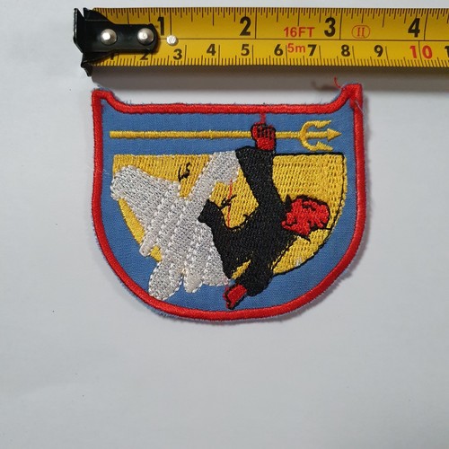 US Air Force D Flight RED DEVI 13th BOMBARDMENT Squadron Vietnam War Patch Badge - Picture 2 of 2