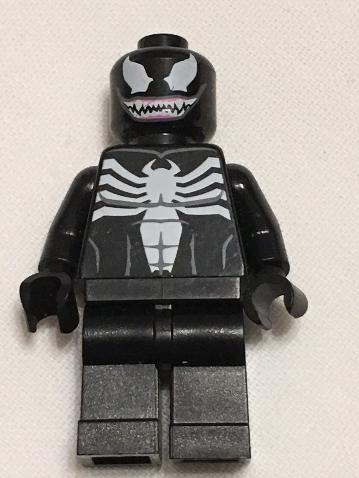 symbiote spiderman lego