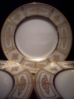 10 MINTON FOR TIFFANY ENCRUSTED RAISED GOLD NEOCLASSIC DINNER 10 5/8 PLATES