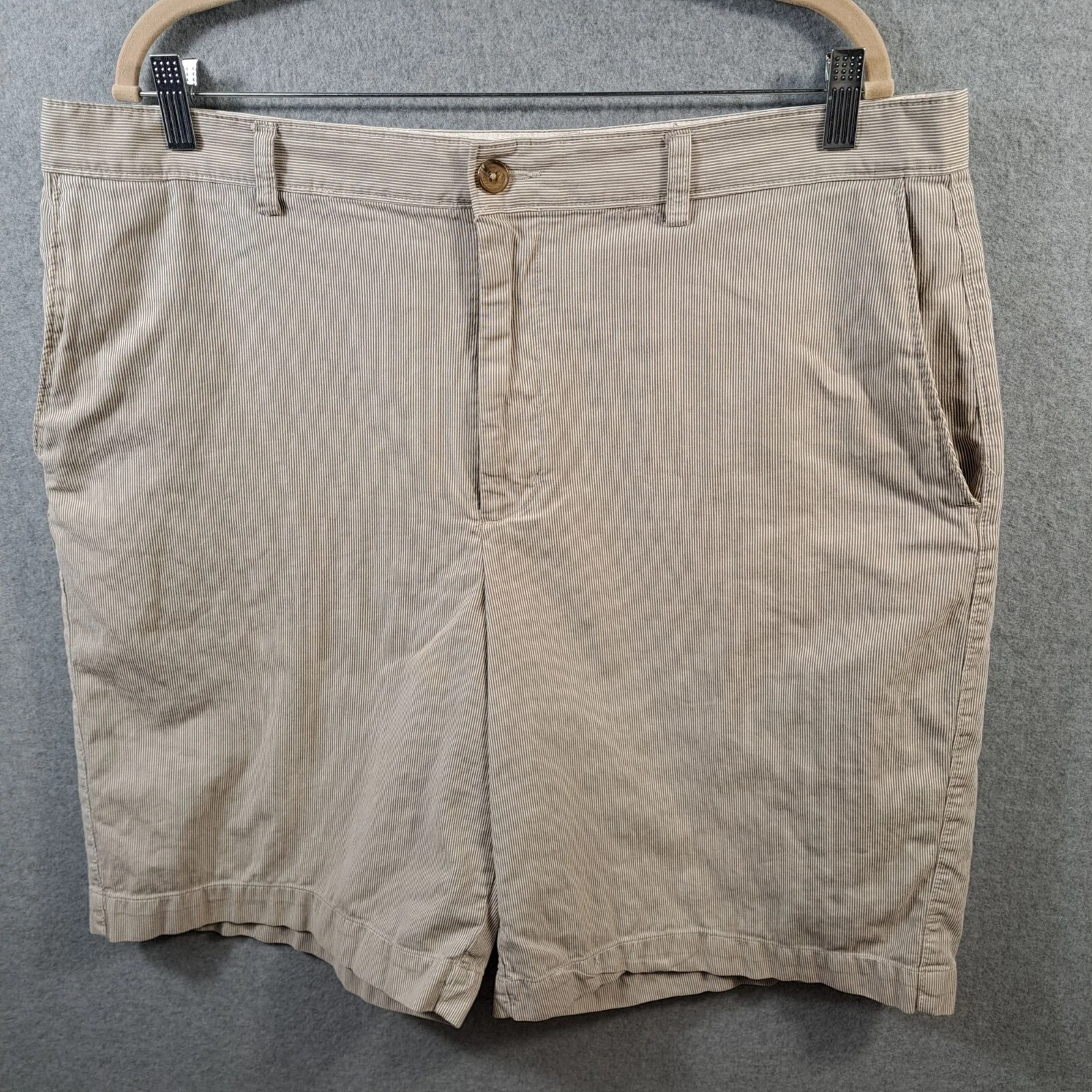 Banana Republic Men 38-40"x10" Shorts Tan Beige White Striped 100% Cotton Summer