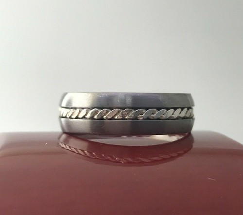 Anillo de boda JTC para hombre en titanio 7 mm talla 11,75 #7 - Imagen 4 de 10