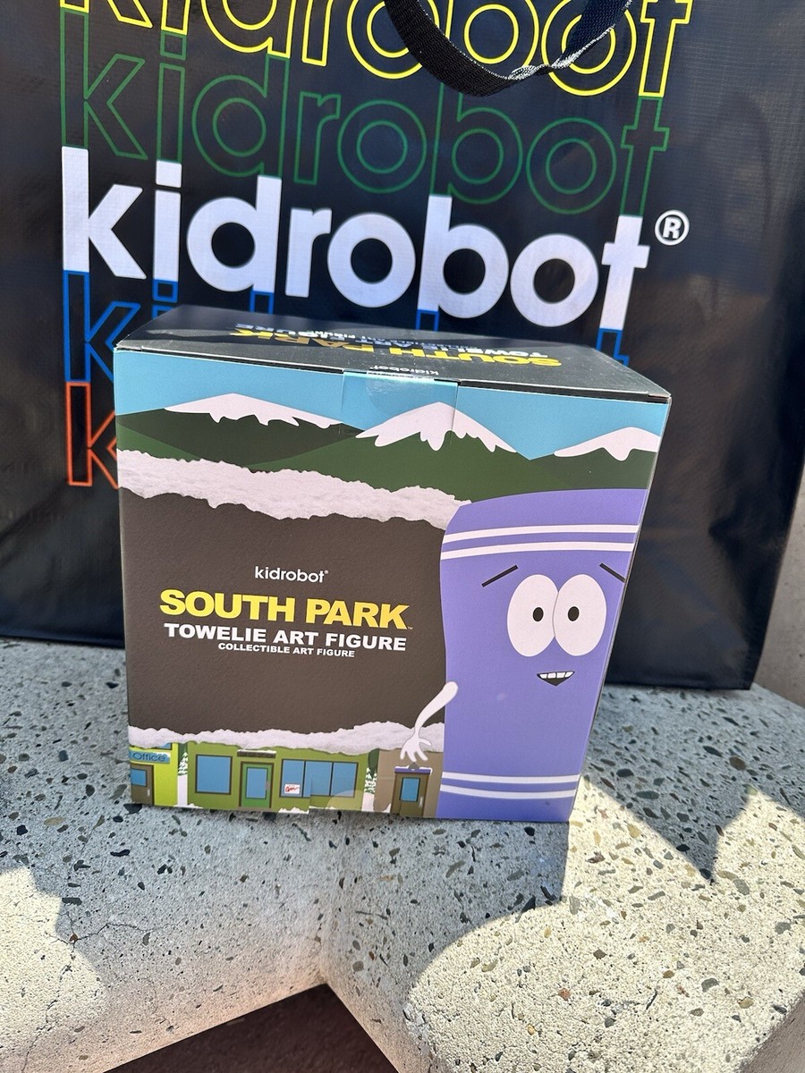 SDCC 2024 Kidrobot Exclusive South Park Stoned Towelie 8