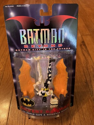 Batman Beyond Covert Batman Figure Shield Cape Retriever Missile Hasbro 1999 NIB