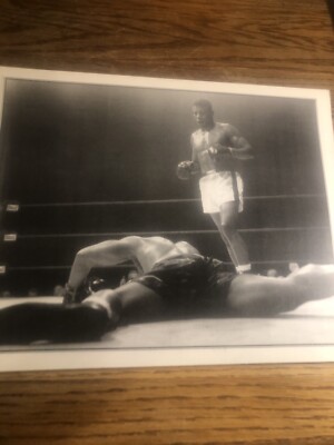 Floyd Patterson KO s Archie Moore 11x14 Laminated Photo