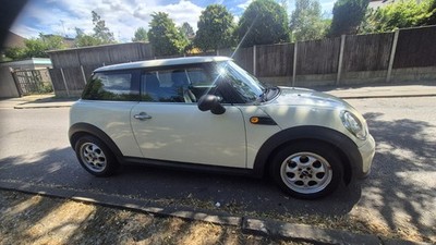 Mini Hatch One 2010