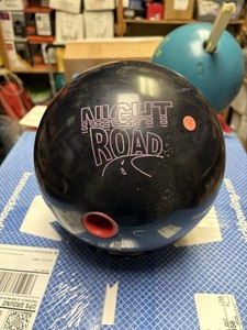 Use Storm Road Bowling Ball 15 Pounds