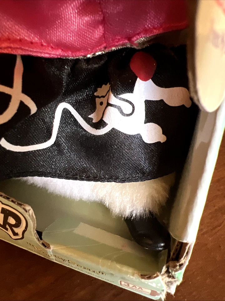 Hámster cantor bailando - Bobby Soxer - "Rock alrededor del reloj" - ¡Ver video! Foto 3 de 4