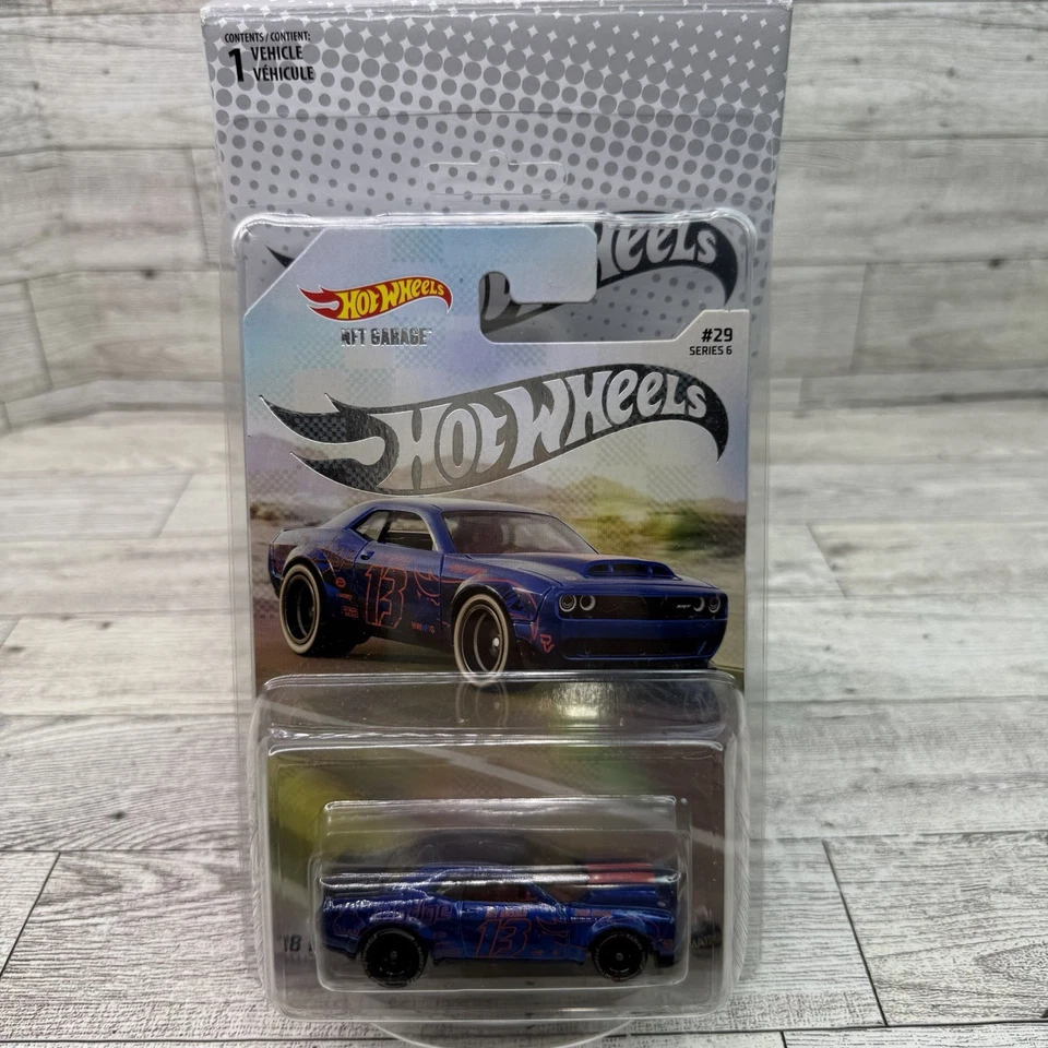 Coche físico Dodge Challenger SRT Demon Hot Wheels NFTG Garage Series 6 '18 Foto 3 de 4