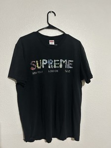 Supreme Black Graphic “New York London Paris”