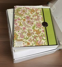 VTG Hallmark Expandable Photo Album / Scrapbook - Bloom Floral Design