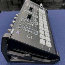 Stand for "GoStream Duet 8 ISO" with two different angle settings for your conve