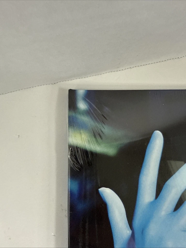 BLINK-182 EXPLICIT!! RARE! ENEMA OF THE STATE LIMITED ED RED/WHITE SPLIT VINYL!! - Image 4 of 4