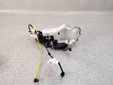 Mercedes-Benz SL R230 2006 Vorne links Türschloss vorne 2307200335 AOP34626 Mercedes-Benz SL R230 2006 Vorne links Türschloss vorne 2307200335 AOP34626