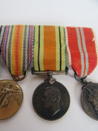 Vintage WWI & WWII British Spink & Son Miniature Medal Bar - Picture 8 of 24