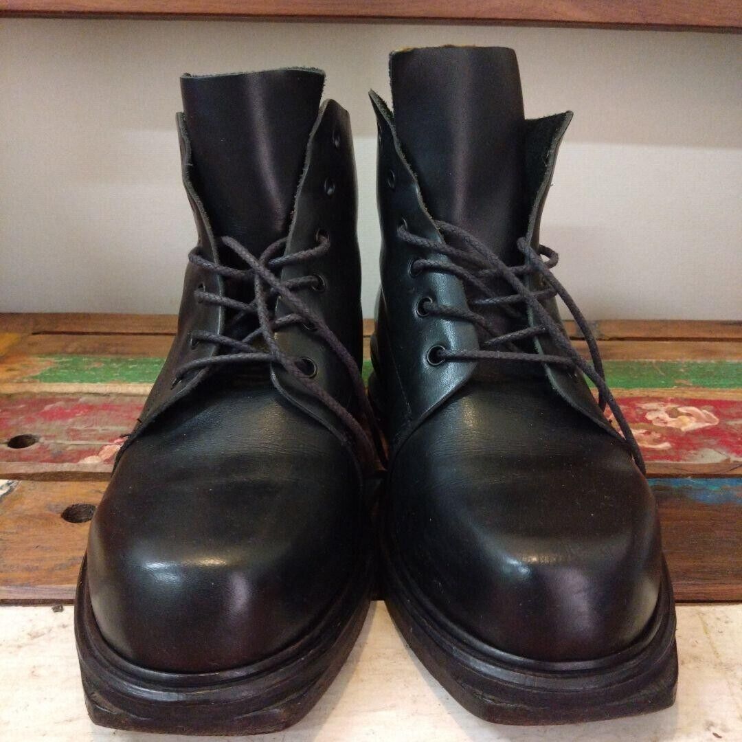 Vintage Dirk Bikkembergs Black Leather Metal Heel Lace Up Vintage Dirk Bikkembergs Black Leather Metal Heel Lace Up