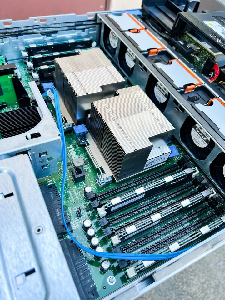 DELL PowerEdge R710 Server 2x Xeon X5650 @2.67GHz 48GB +RAID 1xCard 2x PSU - Image 3 of 4