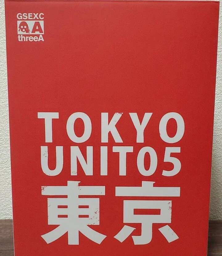 ThreeA WWRp JDF Large Martin and Square TOKYO UNIT05 Figure ThreeA WWRp JDF Large Martin and Square TOKYO UNIT05 Figure