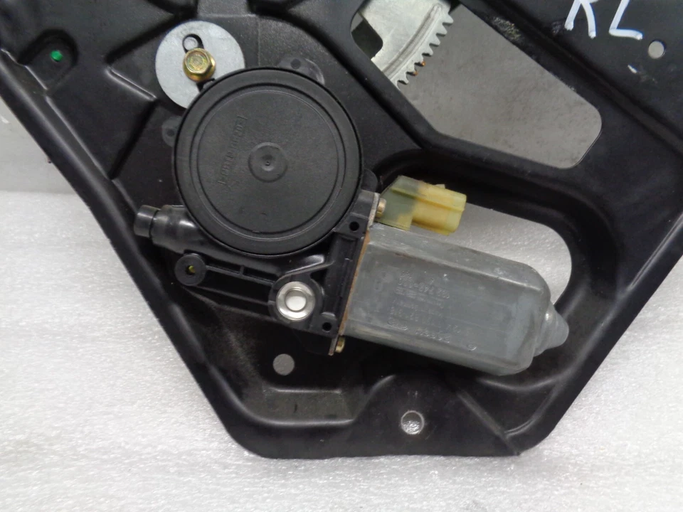 95-02 Land Rover Range Rover Regulador de ventana lateral del conductor trasero izquierdo OEM AK220723 Foto 2 de 4