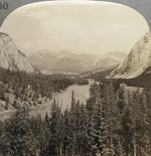 Keystone Stereoview Bow River & Valley, Banff N P of The Scenic America Set #280