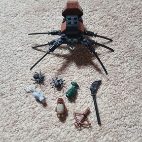 Lego Harry Potter Hagrids Hut 4738. 2010, retired. 442 pc. Missing few pieces.