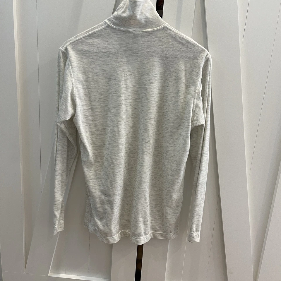 Capa Base Patagonia Capilene Ligera Cuello Alto Talla S Foto 3 de 4