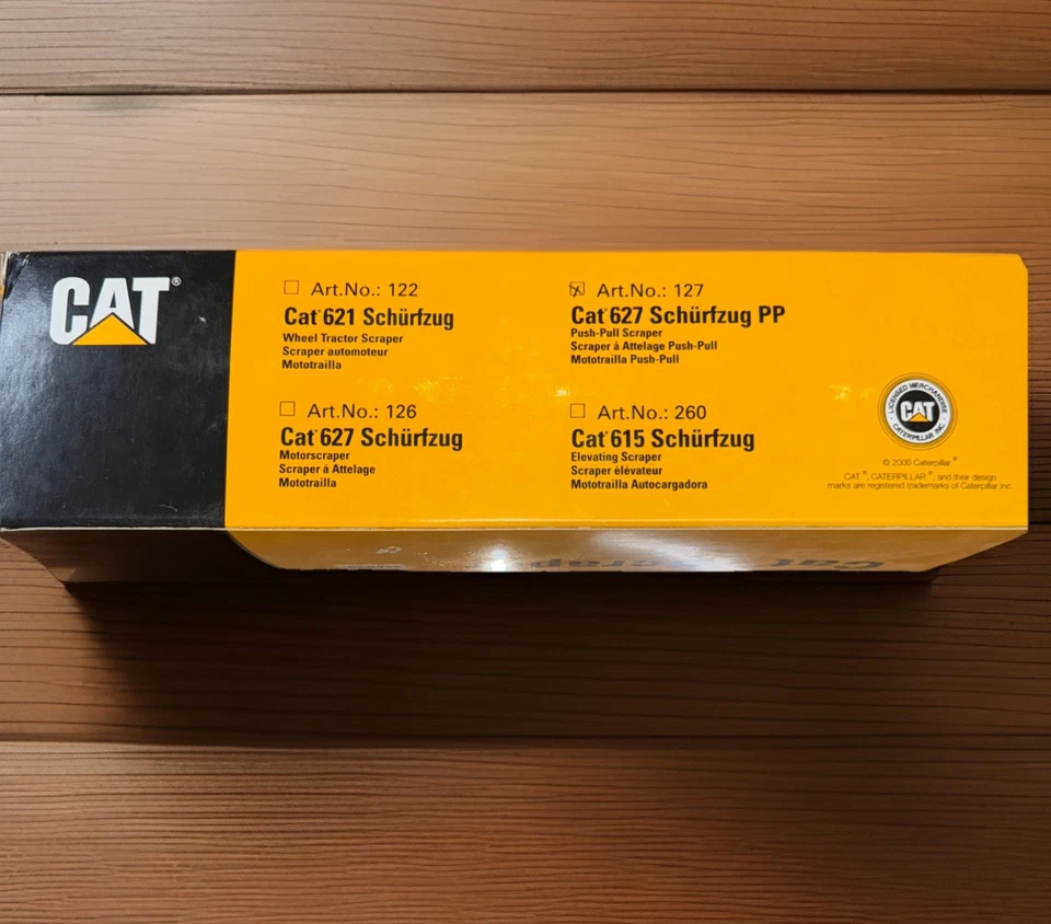 Rascador Caterpillar Cat 627 - Amarillo - NZG escala 1:50 modelo fundido a presión #127 Foto 3 de 3