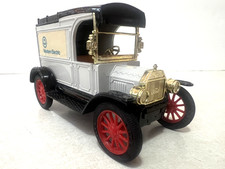 Ertl 1913 Ford Model T Van Western Electric Bank 1:25 Scale No Box