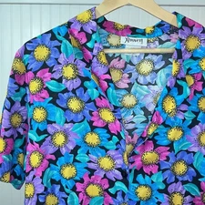 Vintage Xtrovert 90s Psychedelic Floral Print Button Down Shirt Vibrant Flower