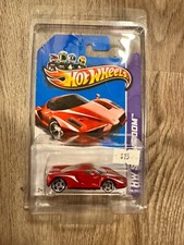 Hot Wheels 2013 #178 HW Showroom Enzo Ferrari Red 1:64 X1846