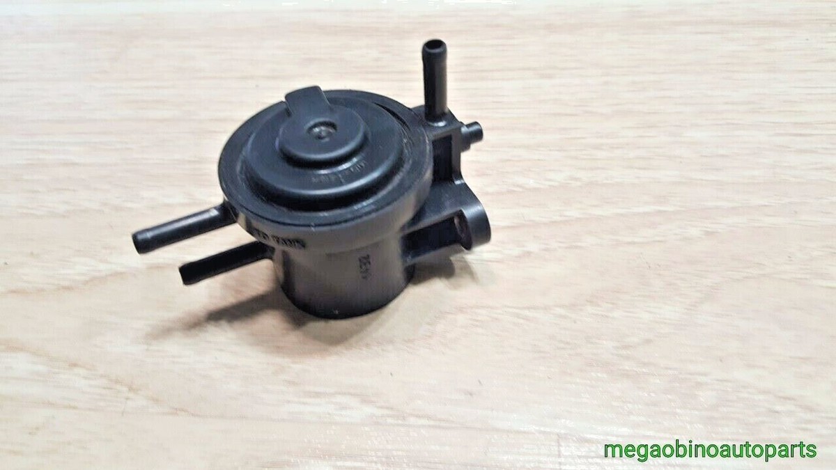 ②とわ　904545 1998 - 2002 Honda Accord purge canister two way valve 17371-S84
