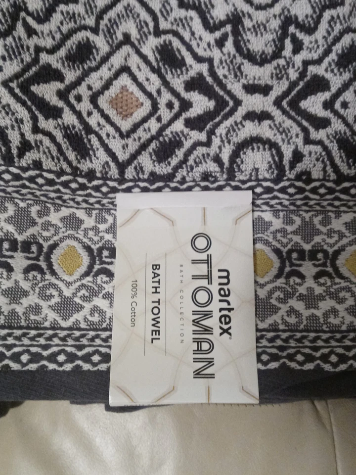 Juego de 2 toallas de baño otomanas grises y doradas Martex Bath Collection 100 % algodón Foto 2 de 2