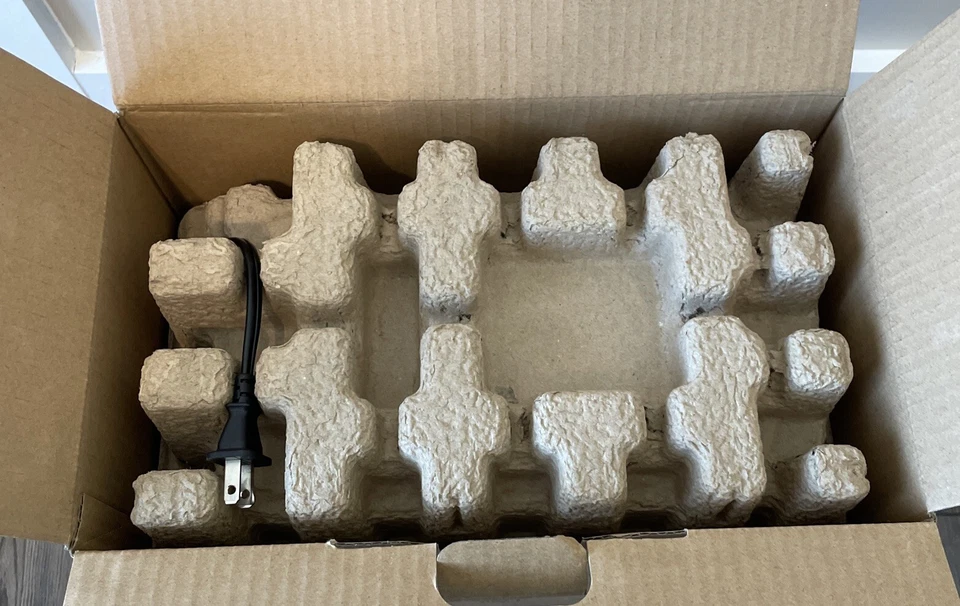 Levoit Oasismist 600s Smart Humidifier - Image 4 of 4