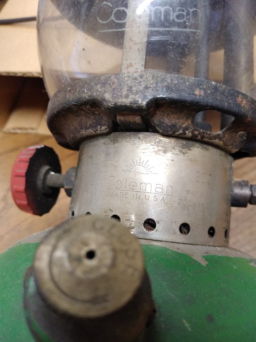 Vtg 1950 Coleman 200 Christmas Single Mantle Red Green Lantern