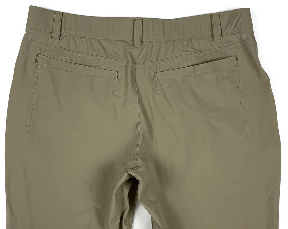 Pantalones cargo Under Armour Canyon ligeros elásticos para hombre 38 (38 X 31) beige Foto 3 de 4