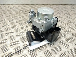 Triumph Tiger Explorer 1215 ABS Pumpe 2012