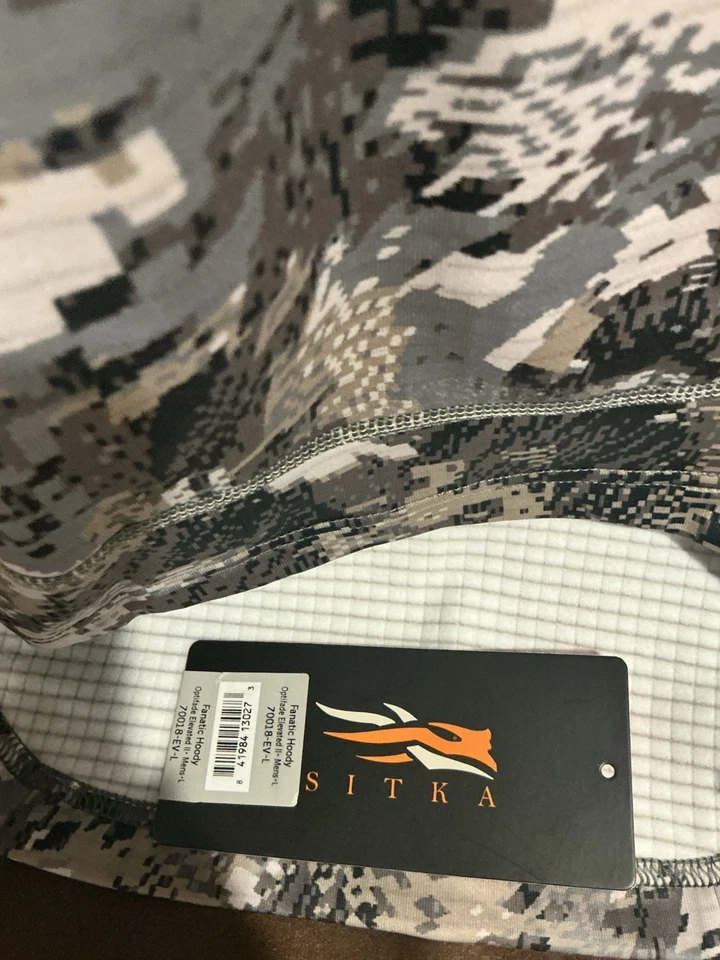 Sitka Fanatic Hoody Optifade Camo Elevated II 3XL Hunting Apparel (70018-EV-L) - Image 4 of 4