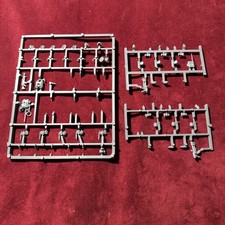 Warhammer 40K: Imperial Guard Astra Militarum- Bits On Sprue B5635