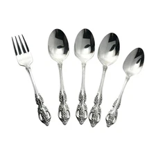 Oneida “Renoir-Pembrooke” 5-Piece Stainless Flatware Set