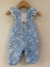 VINTAGE QUILTED FLORAL RUFFLE ROMPER  Size 6-9 Months  Blue  Pink