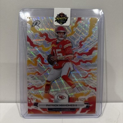 2026 Topps Resurgence Patrick Mahomes Surge Refractor /425