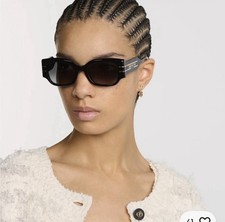 Dior DiorSignature S13F Black Sunglasses 55-18-140 Authentic Luxury Eyewear