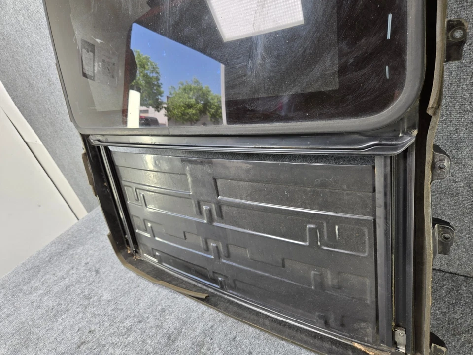 techo corredizo techo corredizo ventana vidrio pista motor lexus 1992-2000 sc400 sc300 fabricante de equipos originales Foto 3 de 4