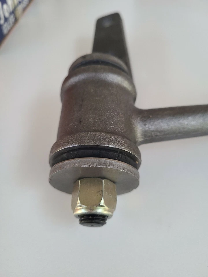 For Toyota Corona 1964-1973 Johnson Idler Arm Made in Japan SX1138 SX1107 - Image 3 of 4